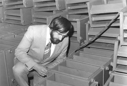 L'entreprise déménage dans une usine construite à cet effet de 1400 m² à Crinkle (Birr, Comté d'Offaly, Irlande) avec 1 000 chaudières Back fabriquées par semaine.