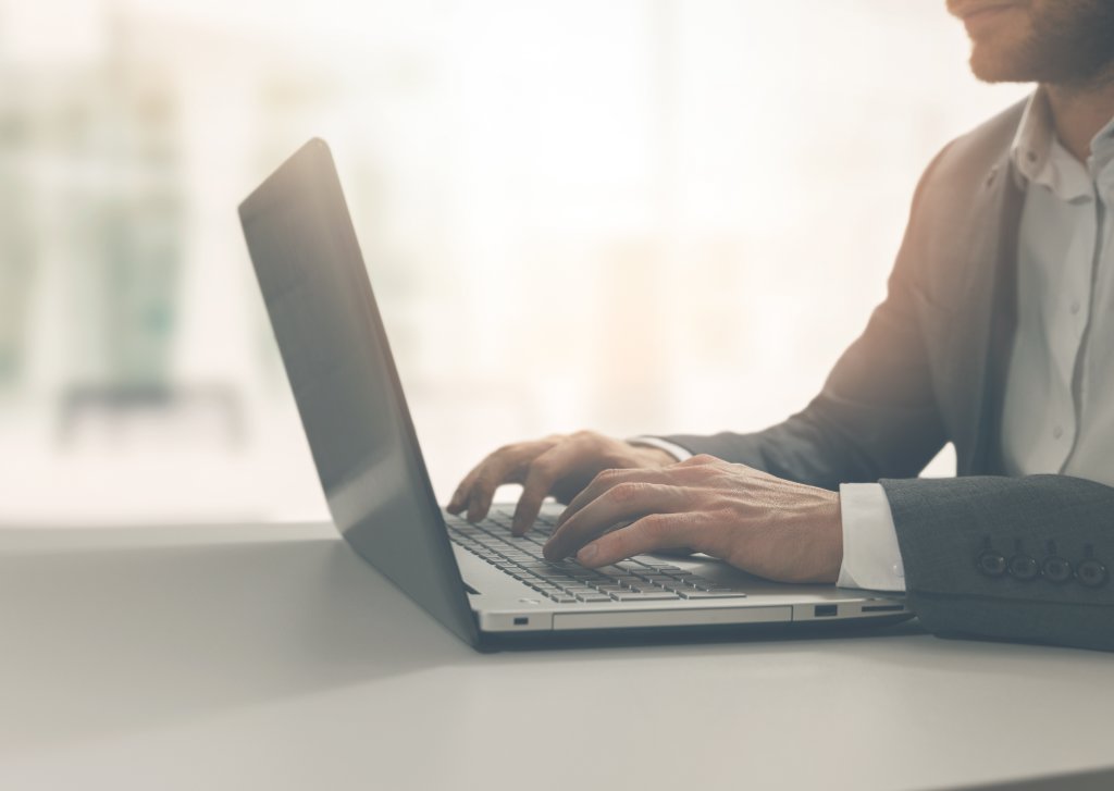 Vous êtes professionnel ? Accédez à votre espacé réservé